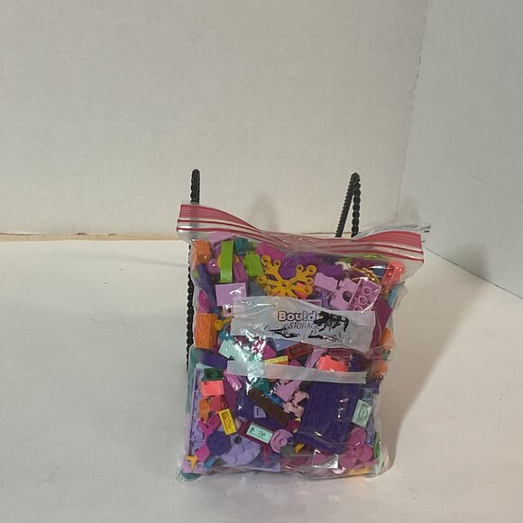 Pink Mega Blocks with Mega Blocks Dolls - Picture 2 of 4